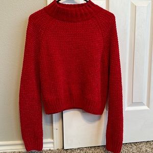 H&M pink/red very soft thick sweater, size M, no tags, worn once.